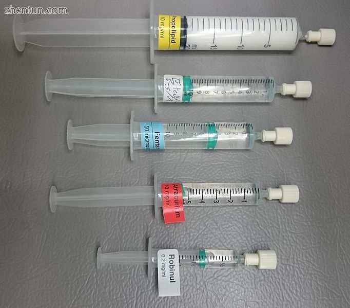 Syringes prepared with medications that are expected to be us.JPG