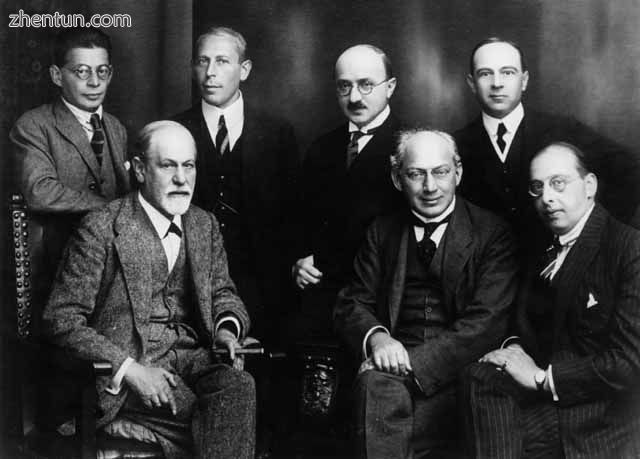 The Committee in 1922 (from left to right) Otto Rank, Sigmund Freud, Karl Abraha.jpg