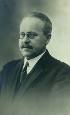 Ludvig Puusepp c. 1920.jpg